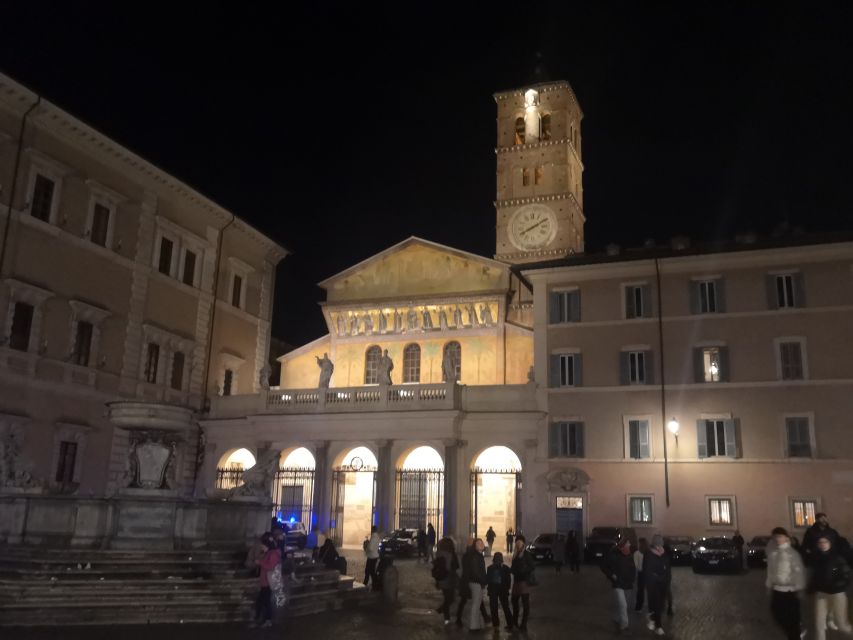 Rome: Trastevere & Campo De Fiori Street Food Walking Tour - Group Size and Language