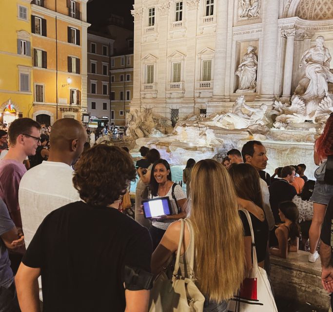 Rome: Under the Moonlight Evening Walking Tour - Experience Highlights