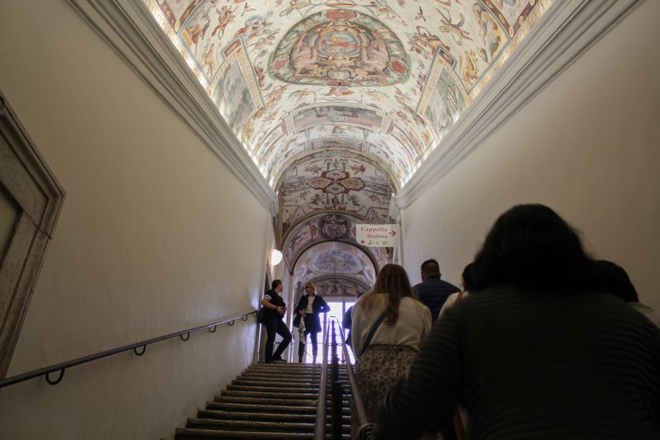 Rome: Vatican Museums, Sistine Chapel and St. Peters Tour - Dress Code and Accessibility