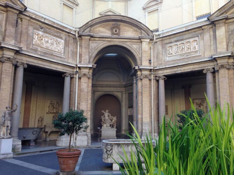 Rome: Vatican, Sistine & St. Peter's Fast Track Private Tour - Why This Tour Works Well