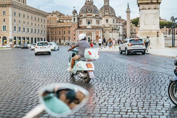 Rome Vespa 125cc Daily Rental - The Routes and Landmarks You Might See