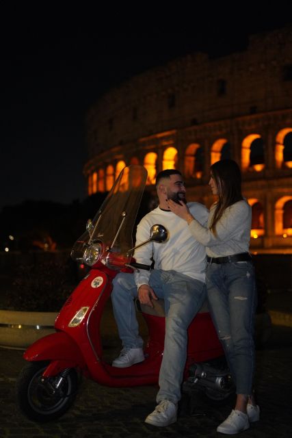 Rome: Vespa Scooter Night Tour With Pro Photographer - Key Points