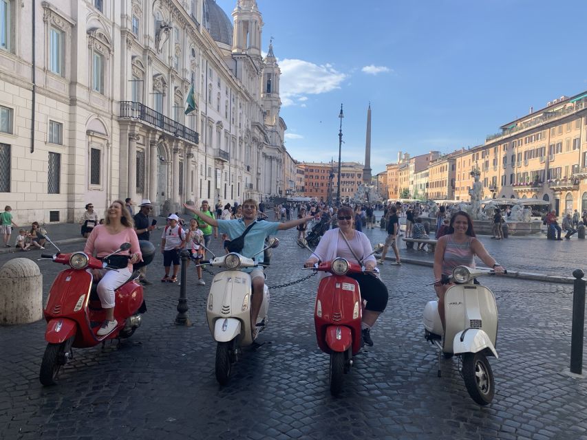 Rome: Vespa Tour With Local Guide - Navigating Rome on Two Wheels