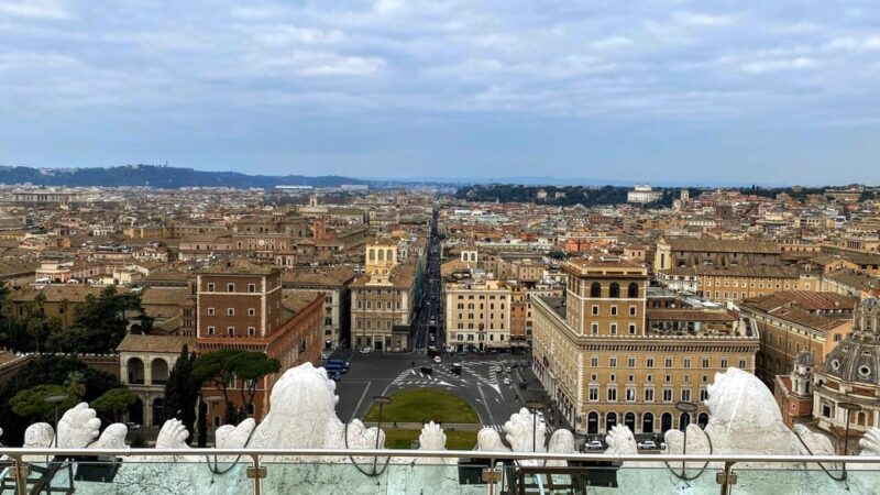 Rome: Vittoriano With Rooftop View & Palazzo Venezia Entry - Dive Into the History