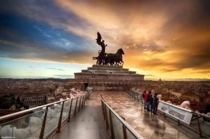 Rome: Vittoriano With Rooftop View & Palazzo Venezia Entry - What to Expect