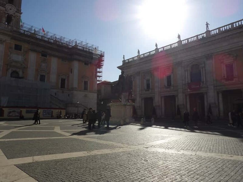 Rome: Walking Tour with Local Guide - Exploring Rome’s Secrets: A Visitor’s Guide