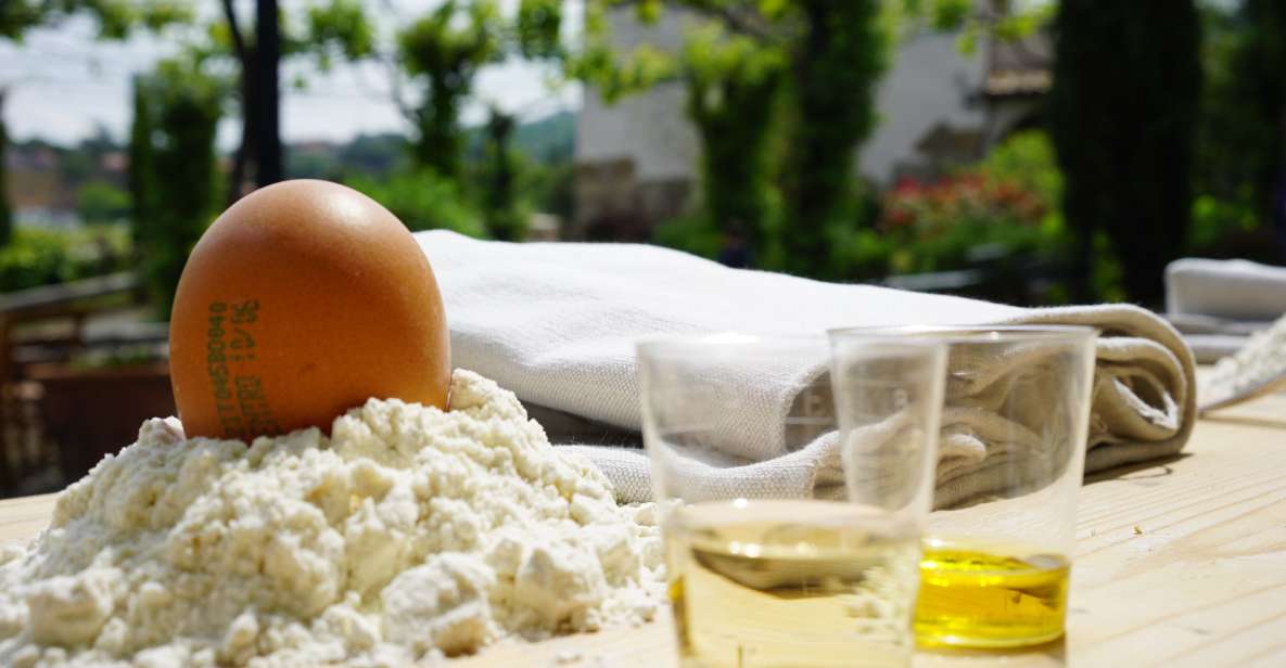 Rome: Wine Tasting and Pizza Making Class at a Vineyard - Key Points