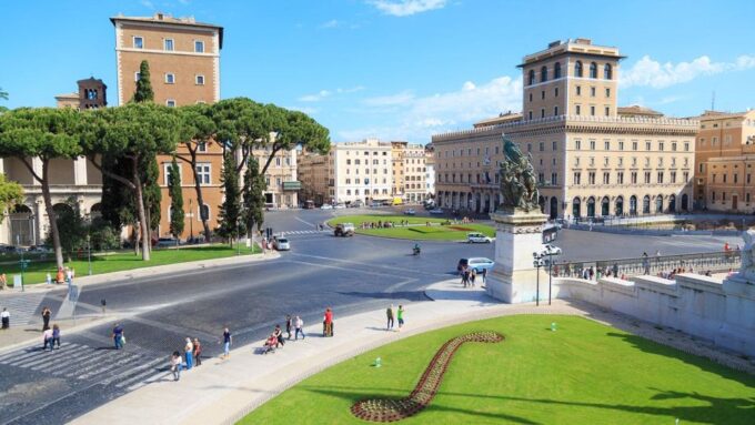 Rome+Jubilee Audioguide - Travelmate App for Your Smartphone - Language Options