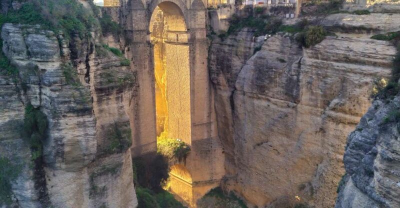 Ronda: 2-Hour Private Walking Tour - Itinerary Highlights