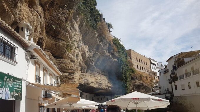 Ronda and Setenil From the Costa Del Sol - Exploring Setenil De Las Bodegas