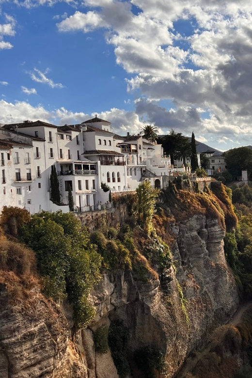 Ronda: Private 2-Hour Walking Tour - Strolling Through Charming Streets