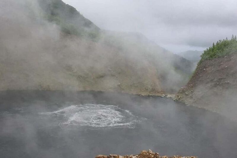 Roseau: Boiling Lake Challenge Hiking Tour with Local Guide - Authentic Experiences and Realistic Expectations
