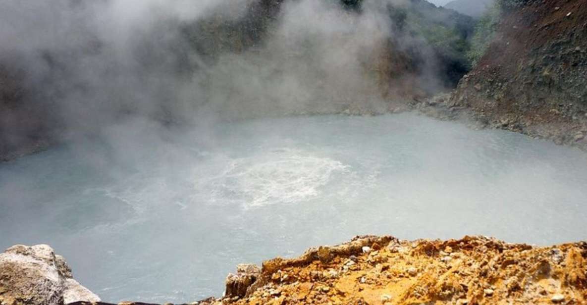 Roseau: Boiling Lake Challenge Hiking Tour With Local Guide - Itinerary Highlights