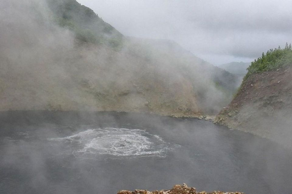 Roseau: Boiling Lake Challenge Hiking Tour With Local Guide - Break and Swimming