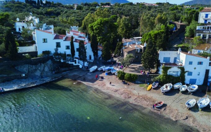 Roses: Boat Trip to Cap De Creus and Cadaqués - Practical Considerations
