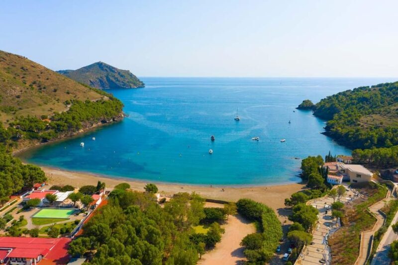 Roses: Cadaqués&Underwater Vision :Magic on the Costa Brava - What Makes This Tour Stand Out