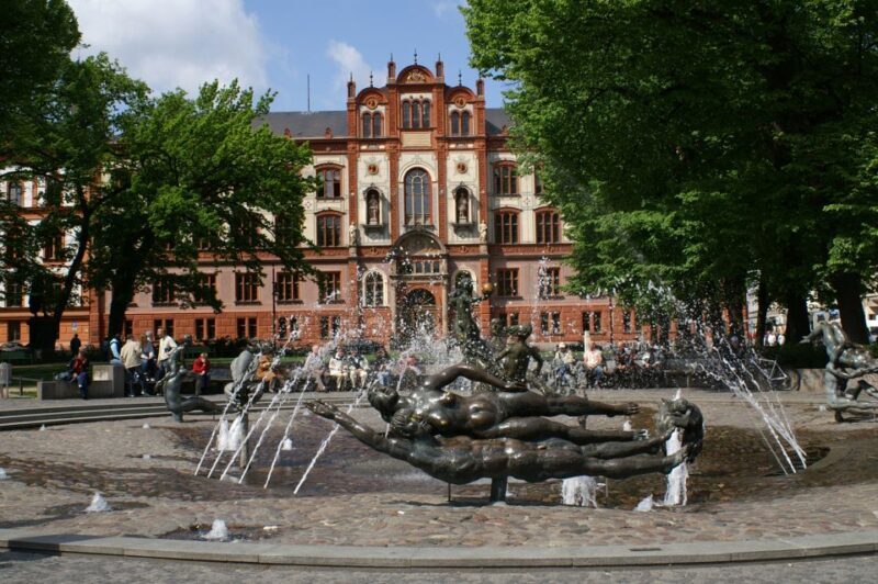 Rostock: Warnemünde and Rostock Half-Day Shore Trip - How the Tour Adds Value
