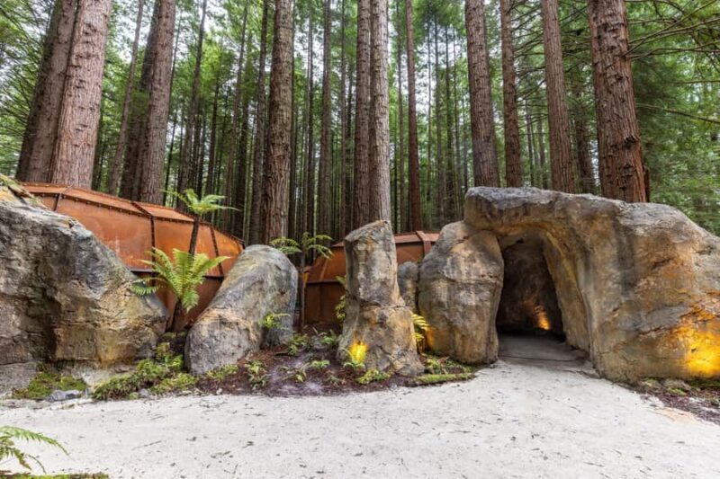 Rotorua: Glowworm Cave, Redwoods Forest & Te Puia Tour - FAQ