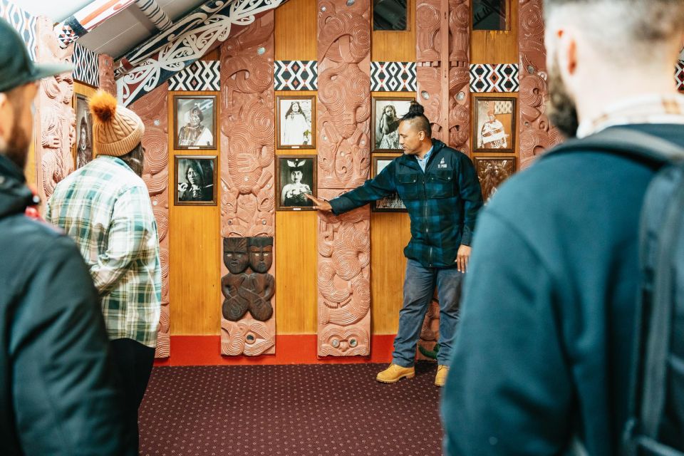 Rotorua: Te Puia Geyser Night Walking Tour - Customer Reviews