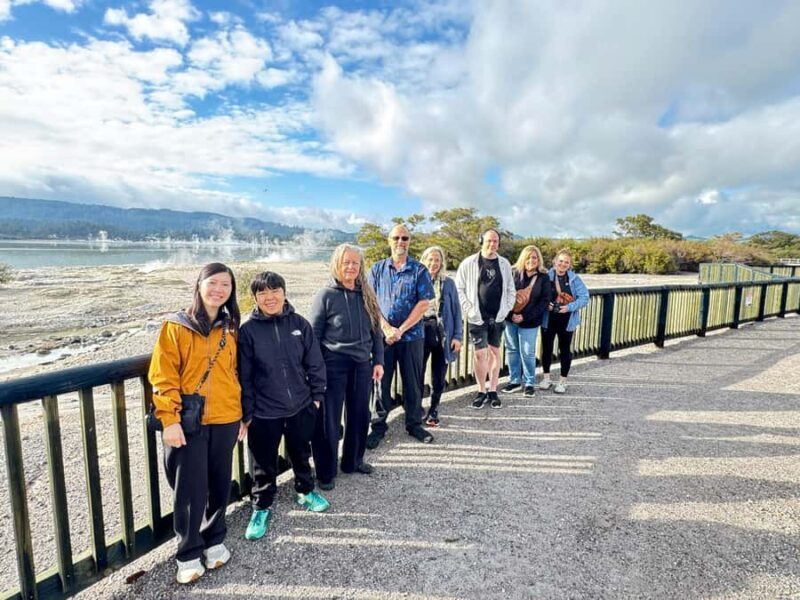 Rotorua: to Auckland via WaiOTapu, Taupo & Hamilton Gardens - Key Points