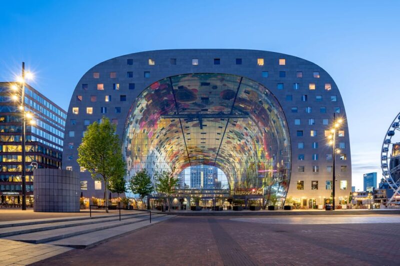 Rotterdam: Capture the Most Photogenic Spots With a Local - Exploring Iconic Landmarks