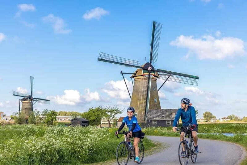 Rotterdam countryside on wheels - E-bike tour around city - An Authentic Ride Through Dutch Countryside
