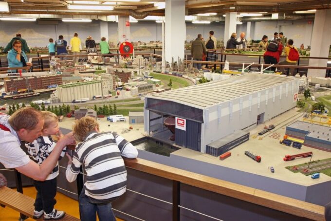 Rotterdam: Miniworld Rotterdam Entry Ticket - Frequently Asked Questions
