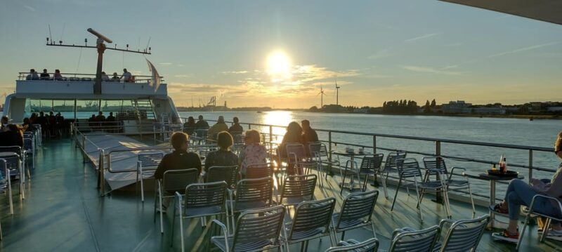 Rotterdam: Summer Evening Cruise with Live Entertainment - What Makes This Cruise Stand Out?