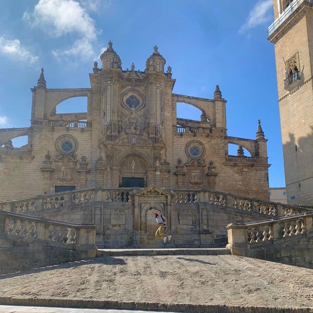 Round of Sherry Here, Pls! - Key Points