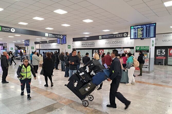 Round Trip Airport Transfer by Sedan Vehicle - FAQ