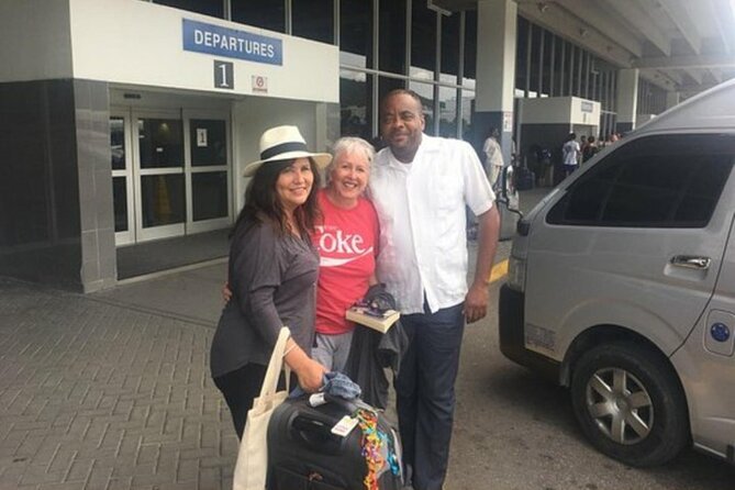 Round-trip Airport Transfer to Hilton Rose Hall Resort & Spa - Destination Highlights