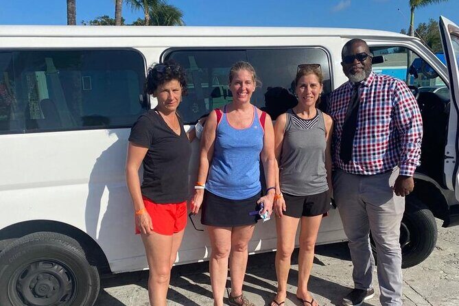 Round Trip Private Airport To Hotel Transfer in Nassau - In-Depth Review of the Nassau Airport Transfer Experience