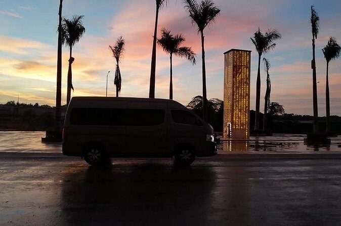 Round trip Private airport transfer to Playa del Carmen Flat Rate per vehicle - Frequently Asked Questions