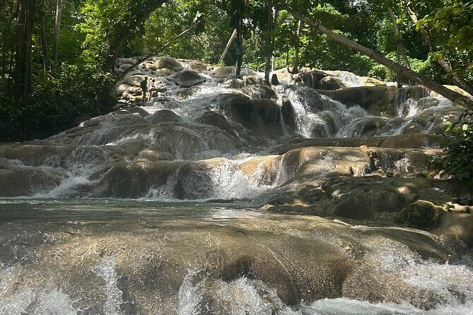 Round Trip Sangsters Montego Bay Airport to Ocho Rios transfers - Frequently Asked Questions