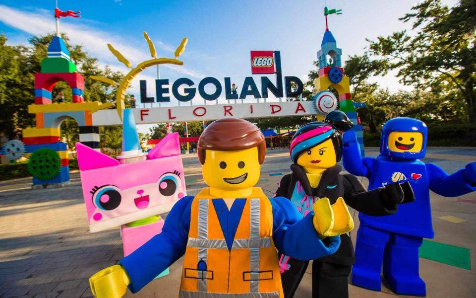 Round Trip Shuttle to Legoland Park in Winter Haven - Peppa Pig Theme Park