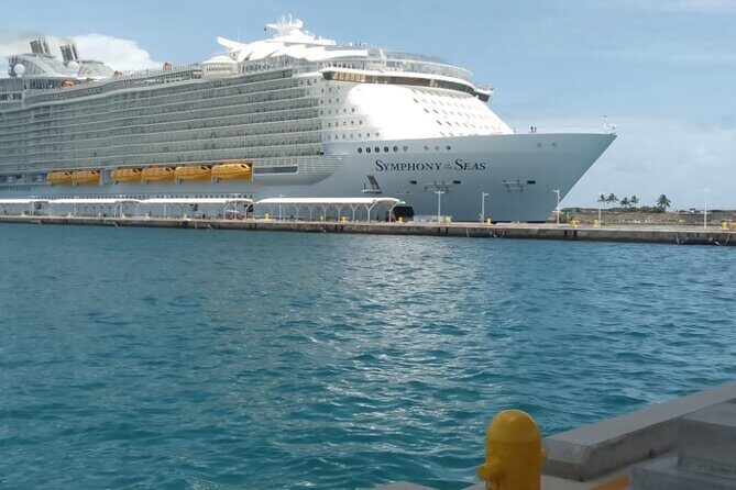 Roundtrip Beach Shuttle from Nassau Cruise Terminal - The Pros and Cons of Using This Shuttle