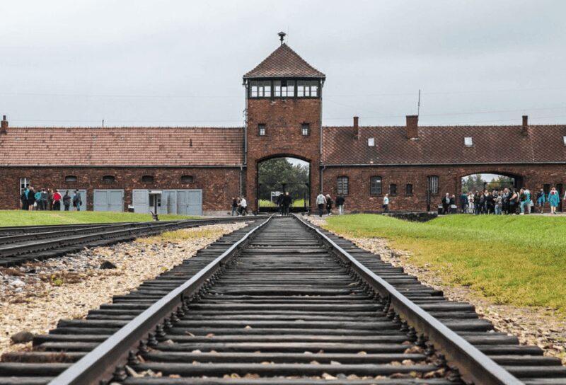 RoundTrip from Krakow to Auschwitz + Entrance Tickets - The Itinerary in Detail