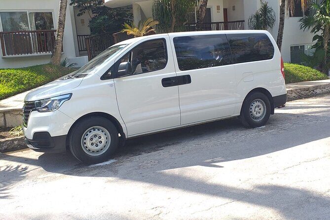 Roundtrip Private Transfer from Cancun Airport to Costa Mujeres - An In-Depth Look at the Transfer Service