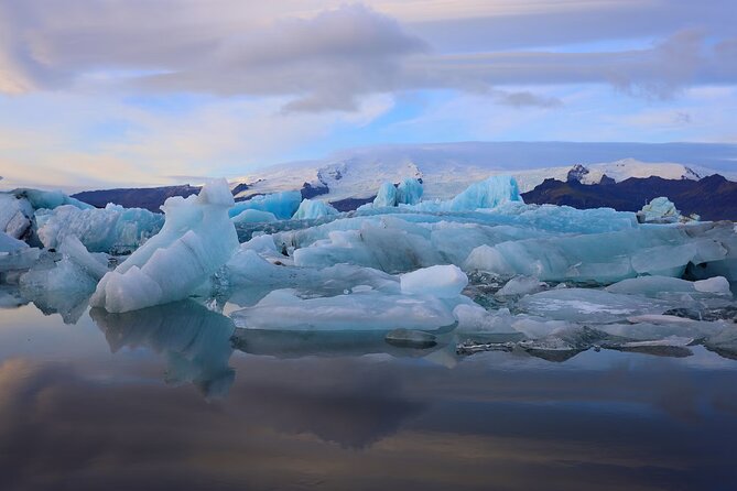 Roundtrip Transfer Jokulsarlon Glacier Lagoon and Hofn Airport - Booking and Cancellation Policy