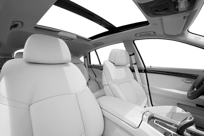 Roundtrip Transfer Private Minivan Vancouver Airport (YVR) - Downtown - Booking and Availability