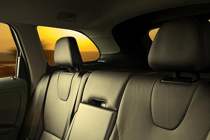 Roundtrip Transfer Private Minivan Vancouver Airport (YVR) - Downtown - Confirmation and Cancellation