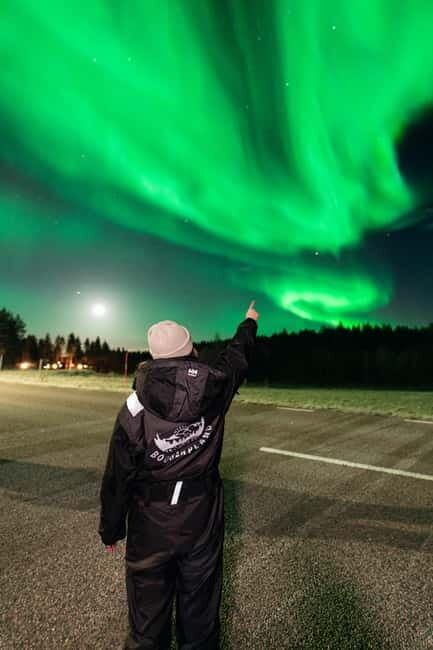 Rovaniemi: Aurora Hunting Group Tour - Guaranteed View - Rovaniemi: Aurora Hunting Group Tour - Guaranteed View
