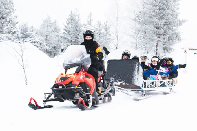 Rovaniemi: Family Snowmobile Safari - Booking Information