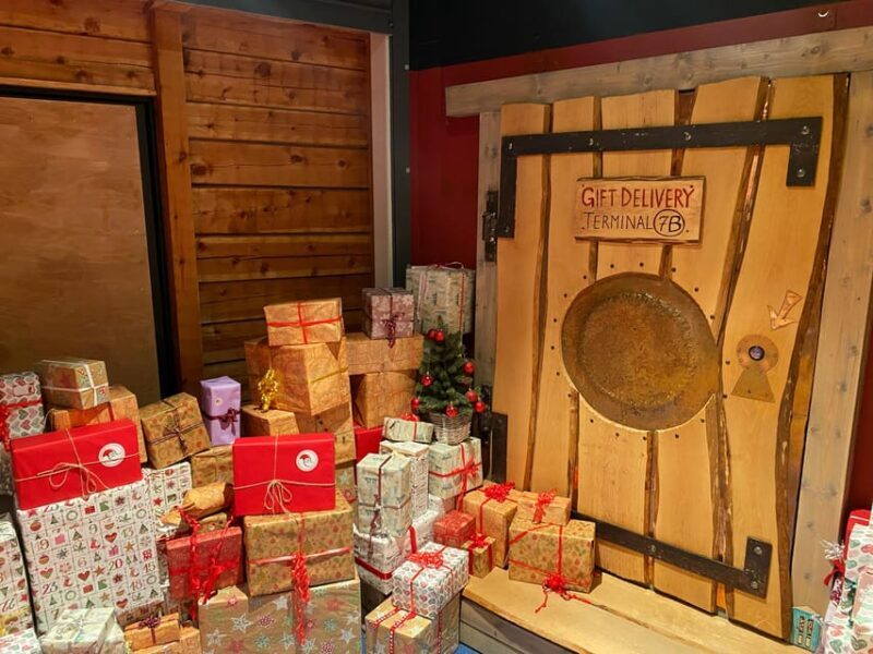 Rovaniemi: Guided Tour of Santa Claus Village with Pickup - Practical Tips for Your Visit