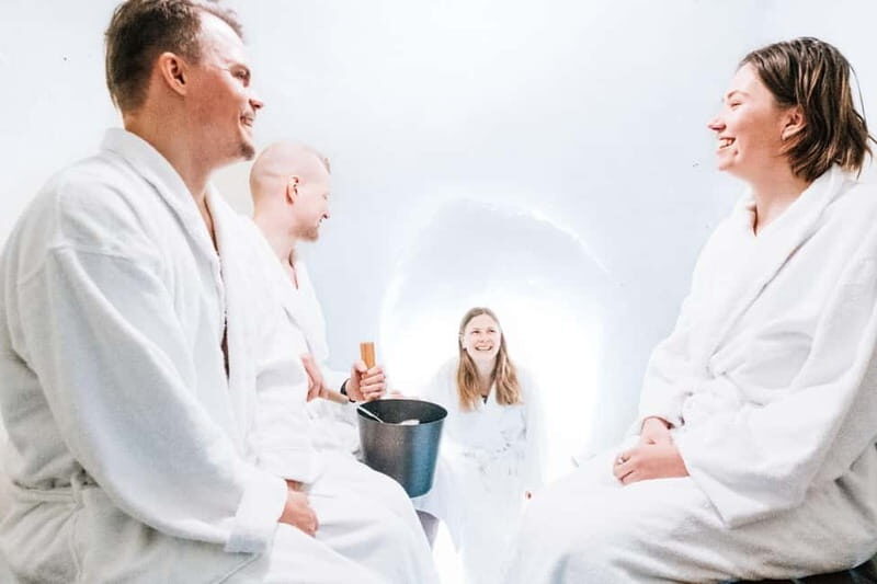 Rovaniemi: Ice Restaurant Dinner with Snow Sauna & jacuzzi - Exploring the Tour: What to Expect