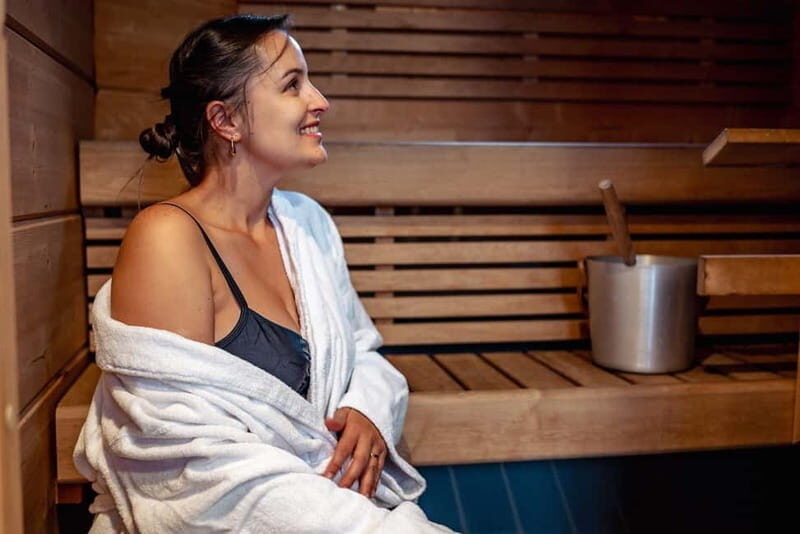 Rovaniemi: Ice Restaurant Dinner with Snow Sauna & jacuzzi - Final Thoughts