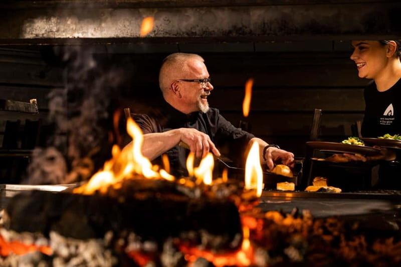 Rovaniemi: Ice sculpting, Sauna Experience & Dinner autumn - An Overview of the Arctic Ice & Fire Experience