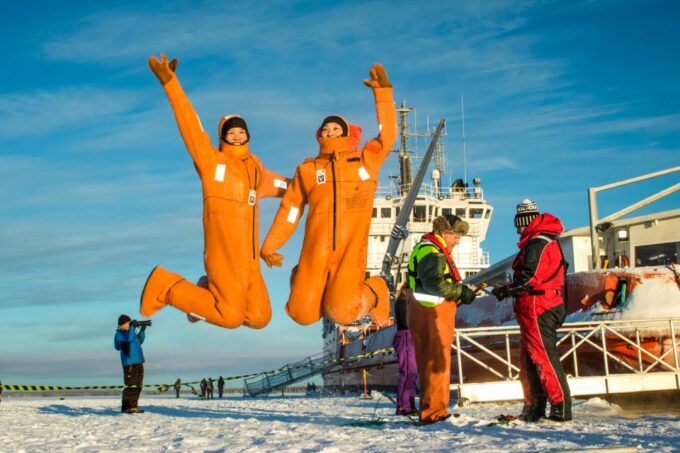 Rovaniemi: Icebreaker Cruise With Lunch and Ice Floating - Booking Information and Policies