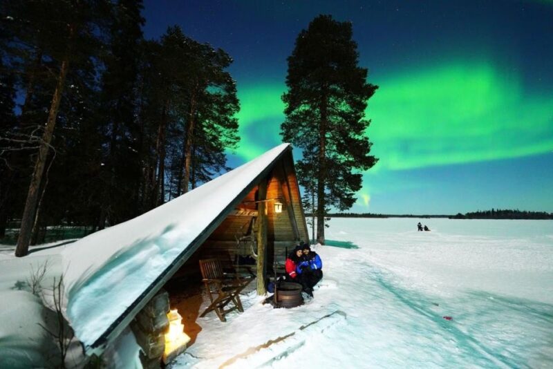 Rovaniemi: Northern Lights Photography Tour & BBQ - Lappish BBQ Experience