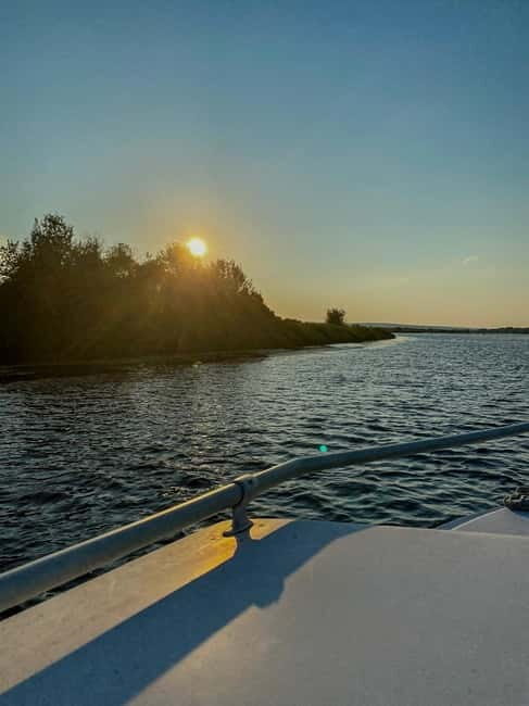 Rovaniemi: Summer Boating Trip with Refreshments - Key Points